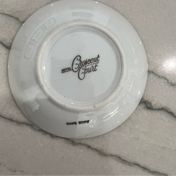 Crescent Court Hotel Made in Hong Kong Dish - Picture 5 of 13